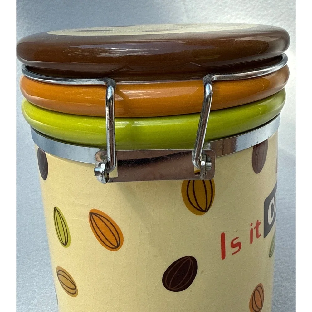 Cracker Barrel Coffee Canister Wendy Bentley Cream Ceramic Jar Cookies Treats